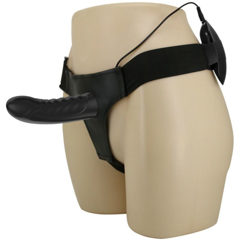 Pretty Love – Marvin Strap-On mit Vibration