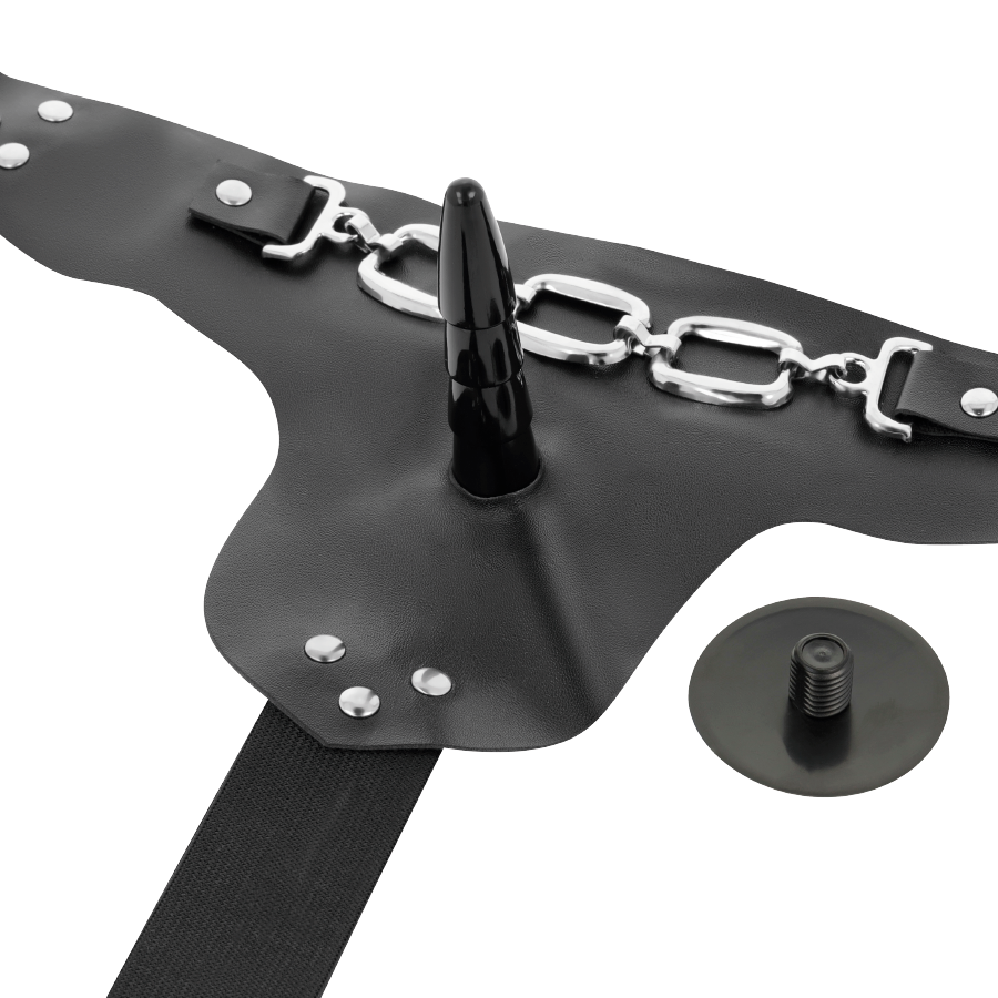 HARNESS ATTRACTION George – Realistisches Vibrations-Harness, 19 x 4 cm