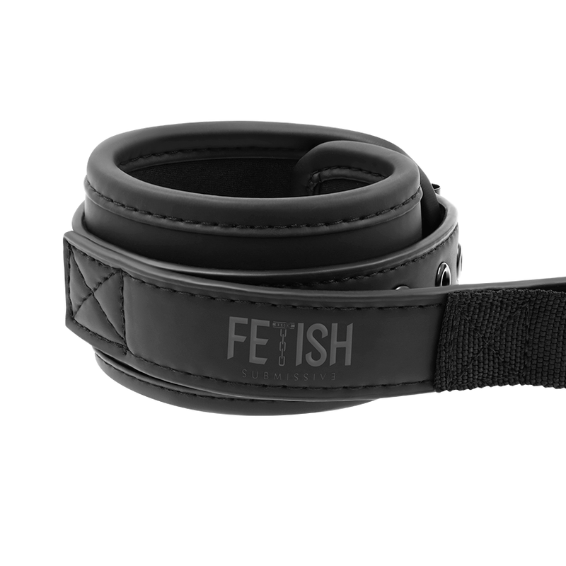 FETISH SUBMISSIVE Handschellen mit Griff – aus veganem Leder